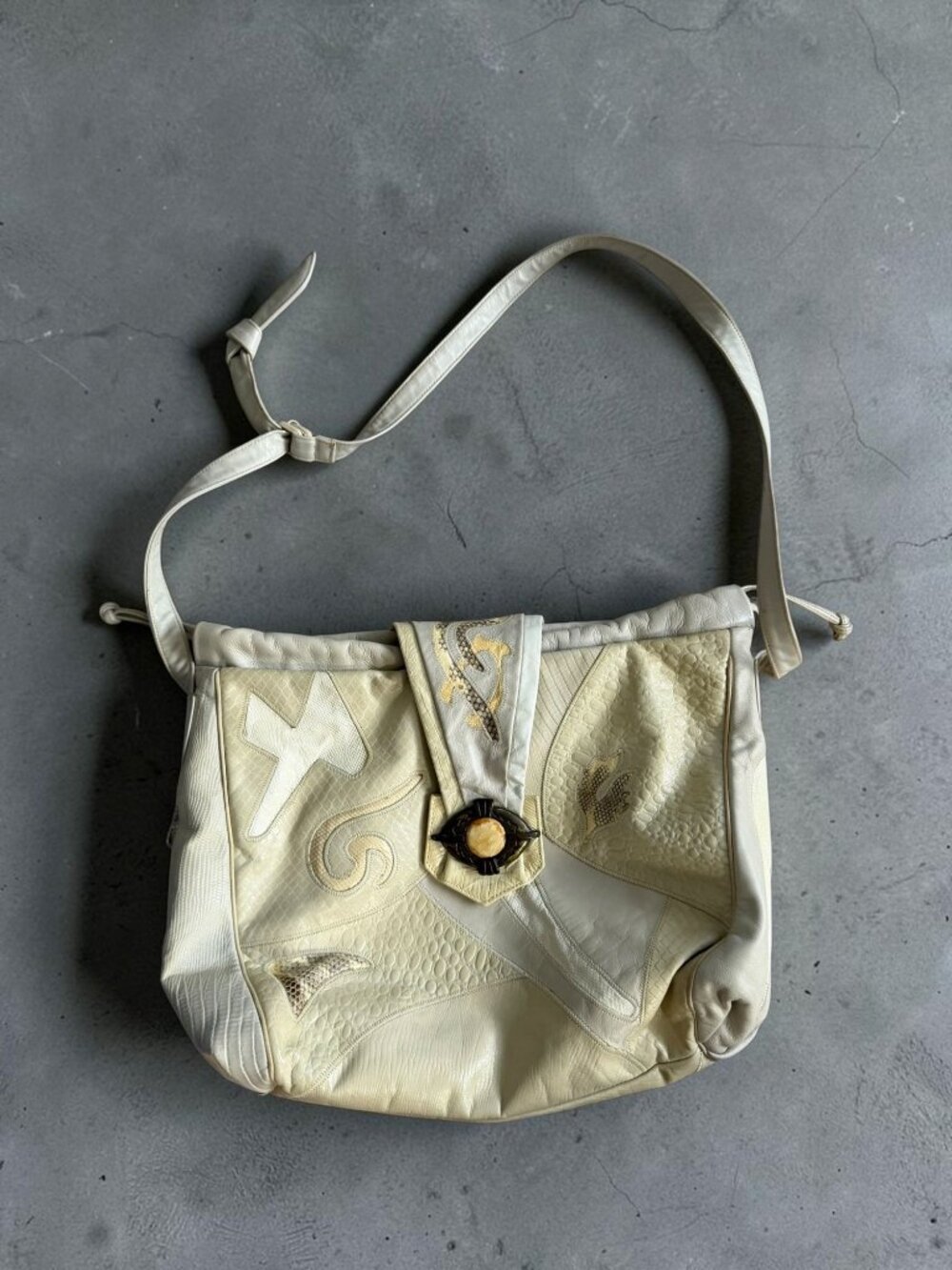 SHARIF Vintage Cream White Leather Shoulder Handbag Bag